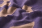 Preview: David Fussenegger Wohndecke Luca 'abstrakt' 140 x 200 cm Viola - Lila