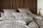 Preview: elegante Mako-Satin Bettwäsche 'Leolook' 135 x 200 cm Schwarz - Sand