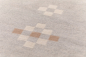Preview: David Fussenegger Wohndecke Amber 'Quilt' 140 x 200 cm Filz - Hellgrau