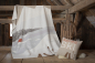 Preview: David Fussenegger Wohndecke Luca 'Ski Time' 140 x 200 cm Zement
