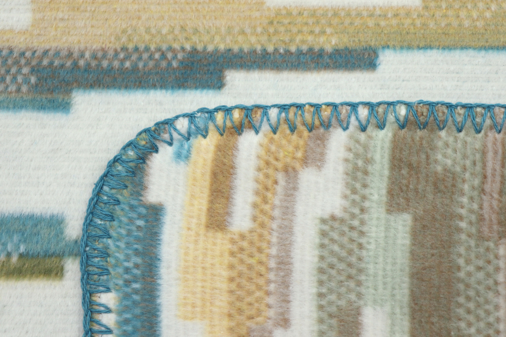 Biederlack Wohn- und Kuscheldecke 'Mission Teal' 150 x 200 cm Grün - Blau