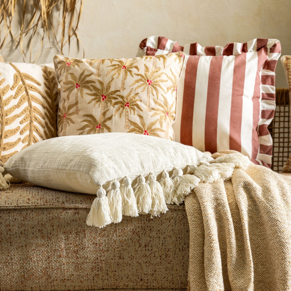 Preview: Dutch Decor Kissenhülle 'Zenna' 45 x 45 cm Almond Buff - Beige