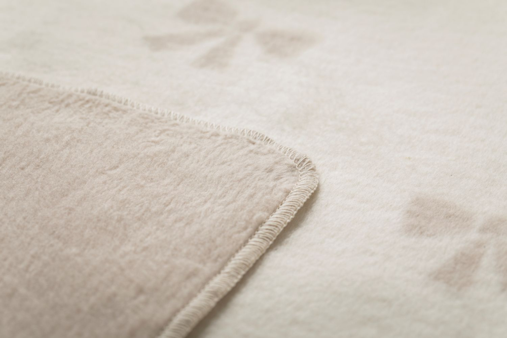 Preview: David Fussenegger Babydecke Maja 'Schleifchen' 75 x 100 cm Natur- Beige