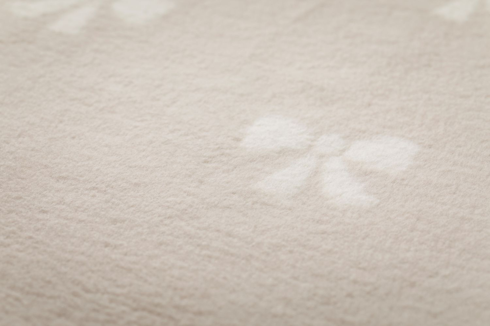 Preview: David Fussenegger Babydecke Maja 'Schleifchen' 75 x 100 cm Natur- Beige