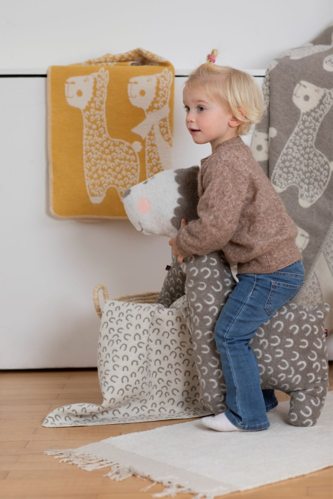 Preview: David Fussenegger Babydecke Plaid Carla 'Alpaka' 70 x 90 cm Senf- Gelb