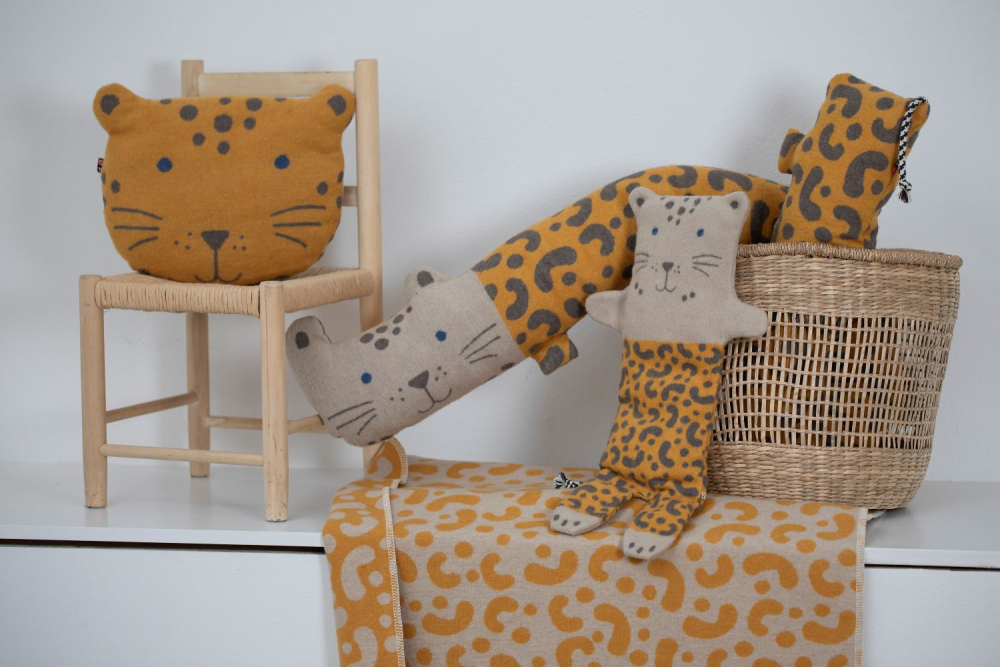 Preview: David Fussenegger Babydecke Juwel in der Puppe 'Leo' 70 x 90 cm Gold - Gelb