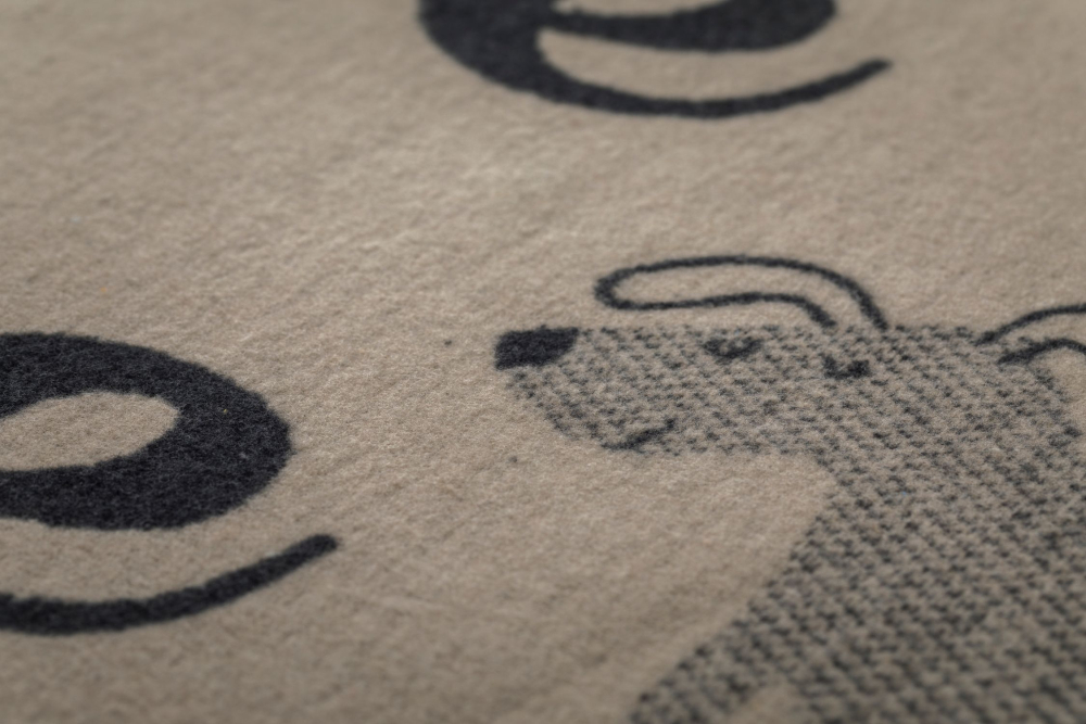 Preview: David Fussenegger Hundedecke 'cool dogs live here' 100 x 140 cm Natur- Beige