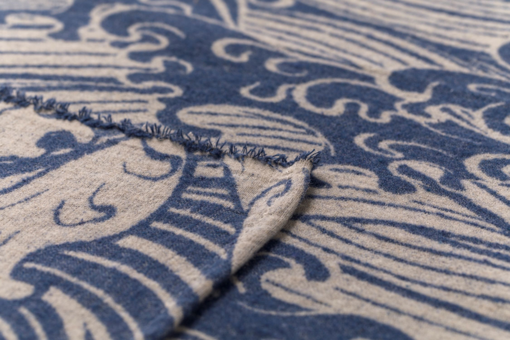 Preview: David Fussenegger Wohndecke Leinenmix Alba 'Make Waves' 140 x 200 cm Marine - Blau