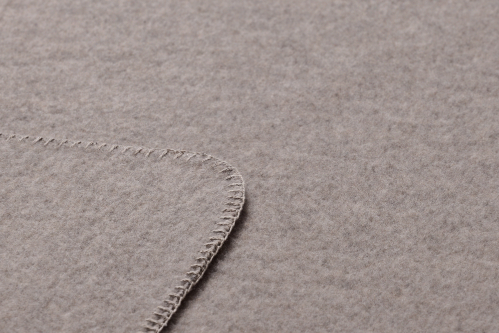 Preview: David Fussenegger Wolldecke Merano 'falsches Uni' 160 x 200 cm Beige