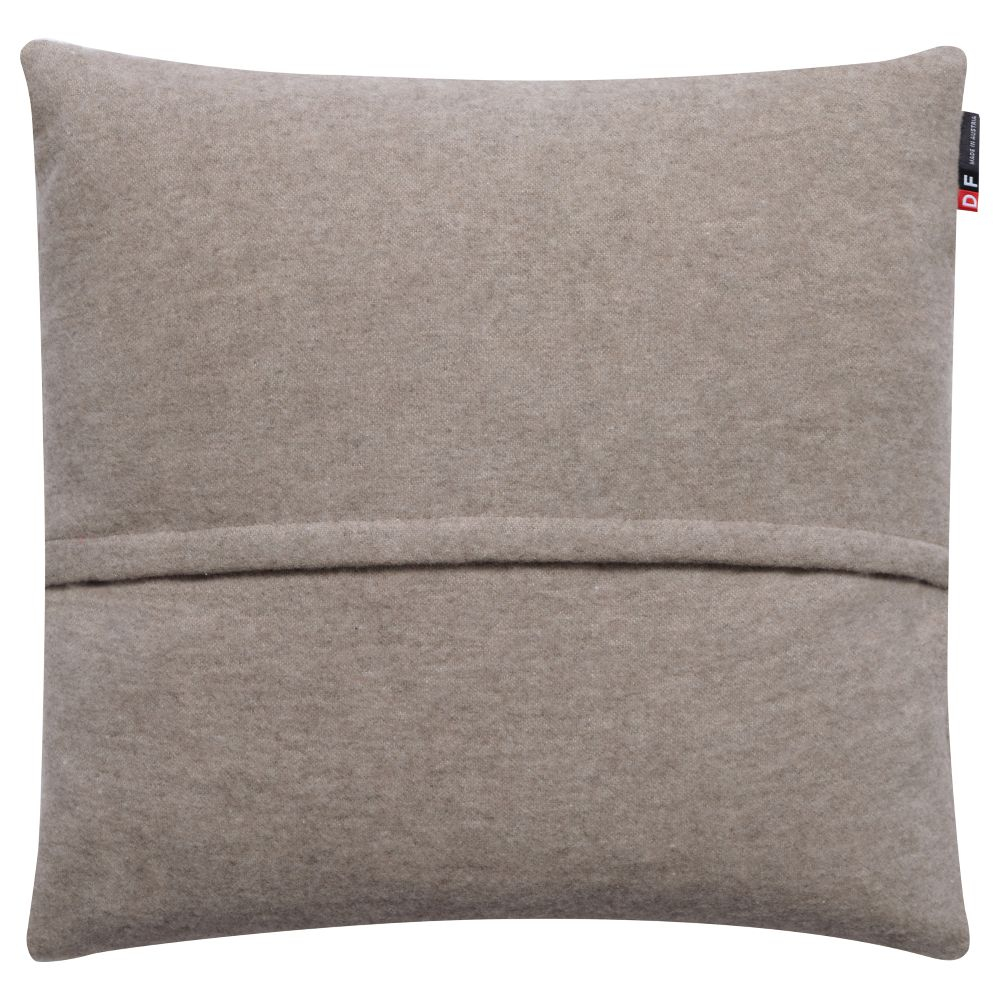 Preview: David Fussenegger Kissenhülle Silvretta 'Herzen/Love' 40 x 40 cm Rauch- Beige