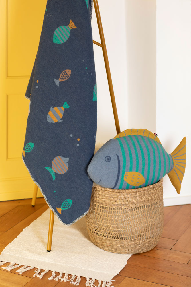 David Fussenegger Kinderdecke Juwel 'Fische' 100 x 140 cm Marine - Blau