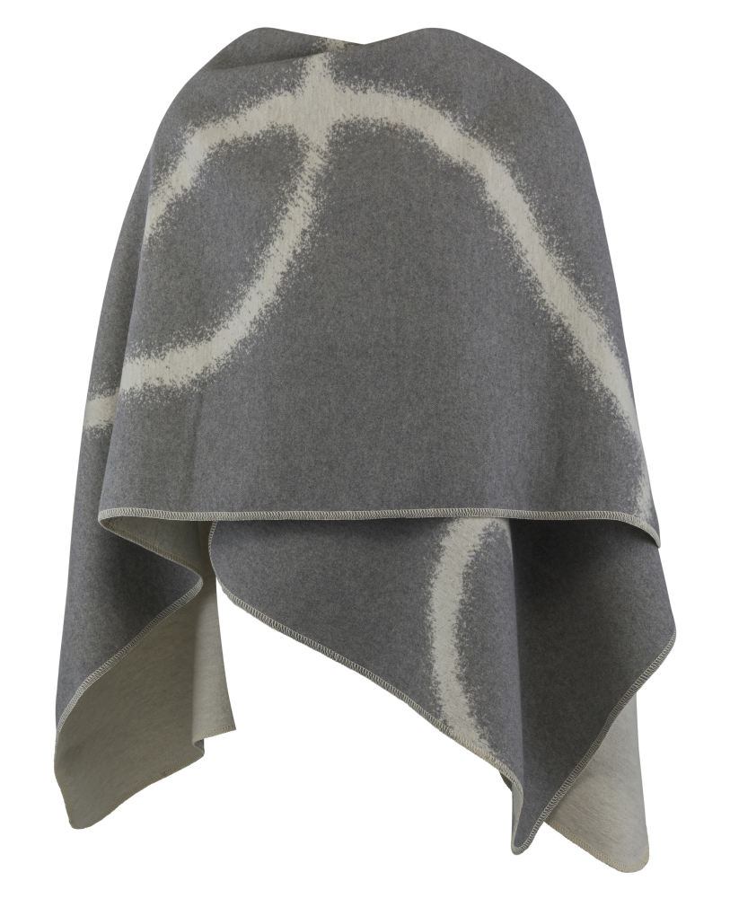 David Fussenegger Poncho Silvretta 'linear' 70 x 140 cm Graphit- Grau