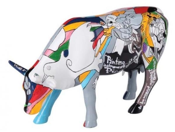 Picowso's School for the Arts - Cowparade Kuh Large