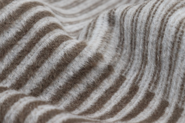 Biederlack Wohn- und Kuscheldecke 'Maze Stone' 150 x 200 cm Grau - Beige
