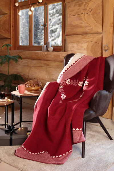 Biederlack Wohn- und Kuscheldecke 'Heart-Warming' 150 x 200 cm Rot