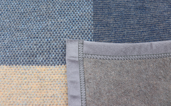 Biederlack Wohn- und Kuscheldecke 'Blue Woven' 150 x 200 cm Blau