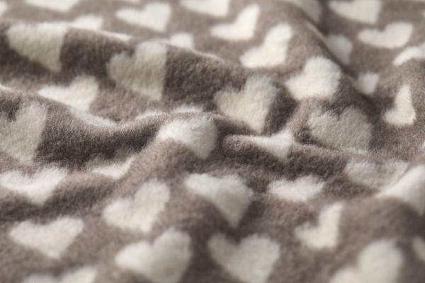 David Fussenegger Kurzflor- Wohndecke Savona 'Herzen' 150 x 200 cm Rauch - Beige