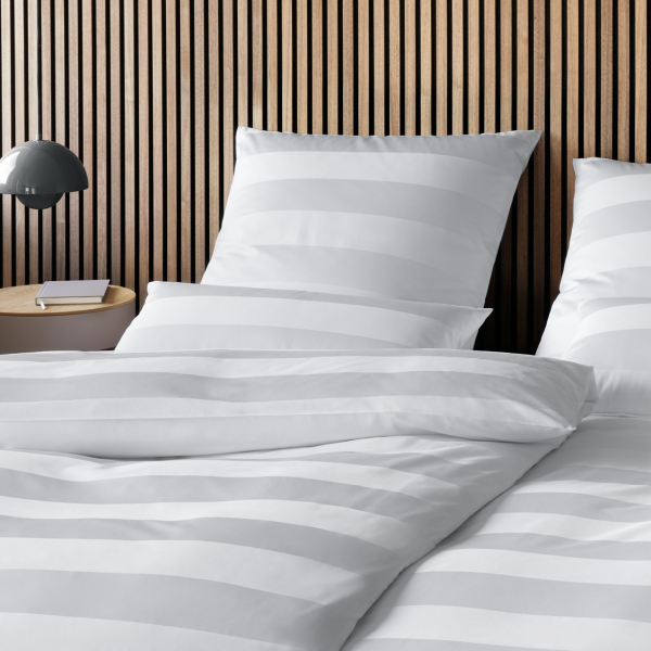 elegante Mako-Satin Bettwäsche 'En Bloc' 135 x 200 cm Weiß
