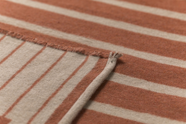 David Fussenegger Wohndecke Luca 'Piano' 140 x 200 cm Kupfer