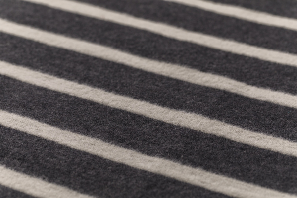 David Fussenegger Wohndecke Luca 'Piano' 140 x 200 cm Anthrazit