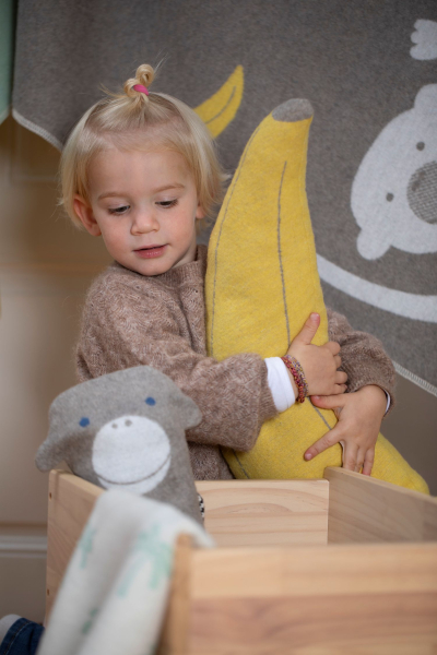 David Fussenegger Kissen gefüllt Juwel 'Banane' 20 x 70 cm Gelb