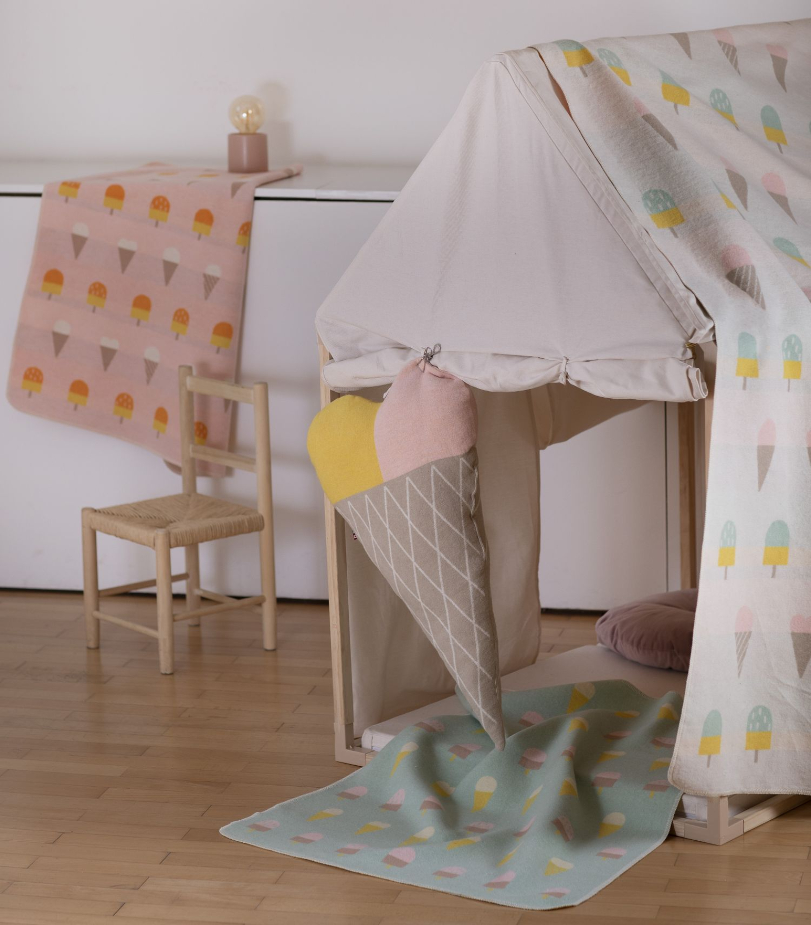 David Fussenegger Kissen gefüllt Juwel 'Gelato Dreams' 35 x 65 cm Natur