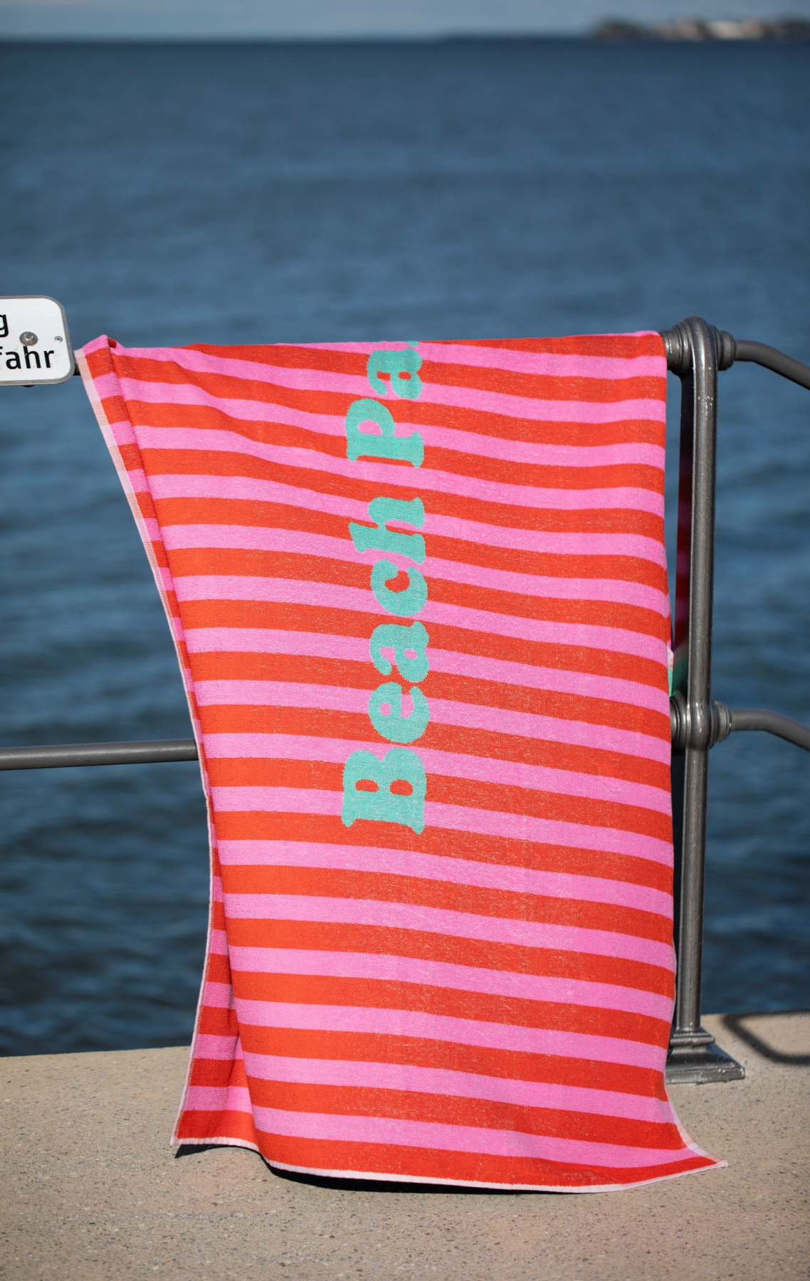 David Fussenegger Playa Frottee- Strandtuch 'Beach Party' 140 x 180 cm Dunkelorange