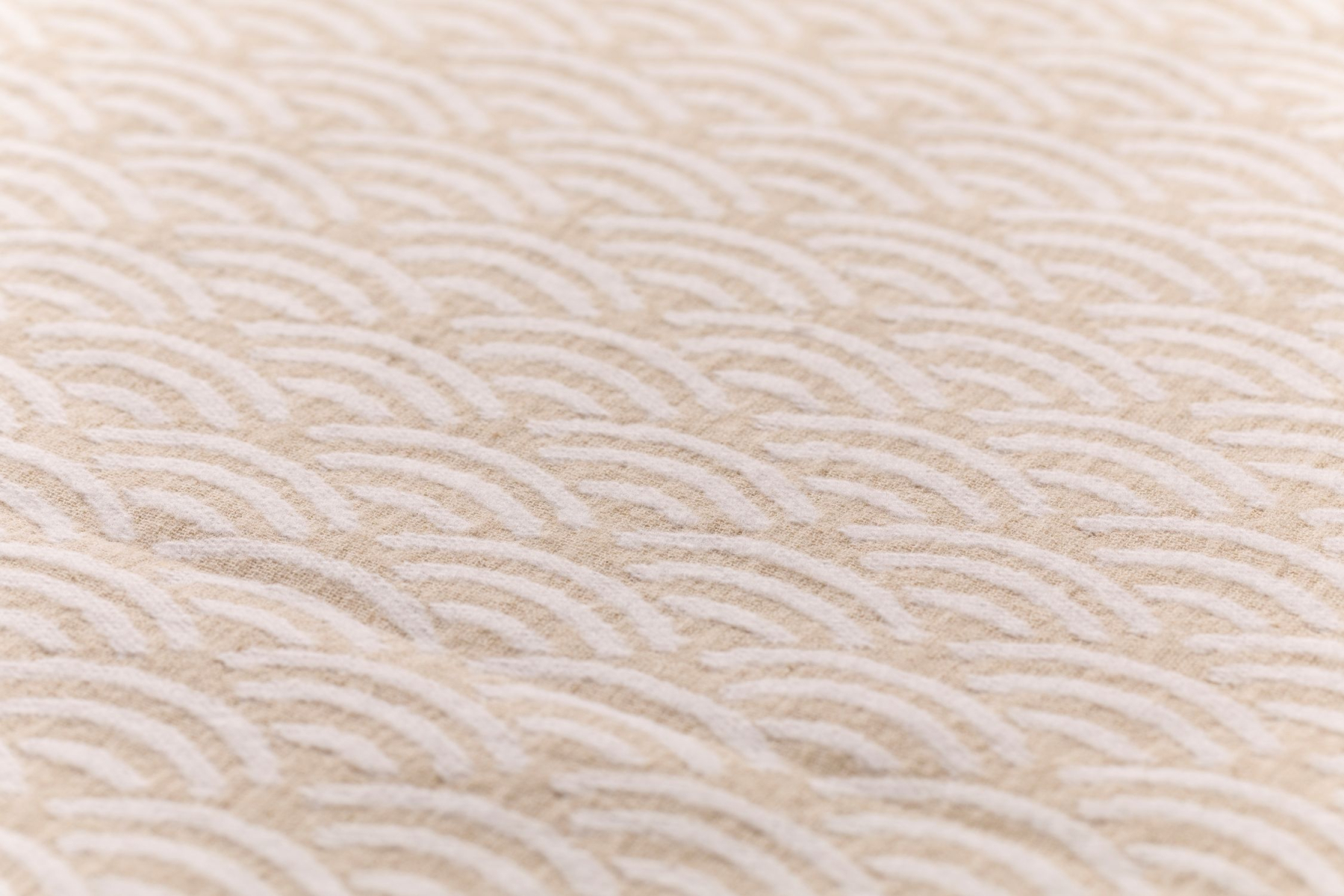 David Fussenegger Wohndecke Lino 'Mini Waves' 135 x 200 cm Rohweiß- Creme