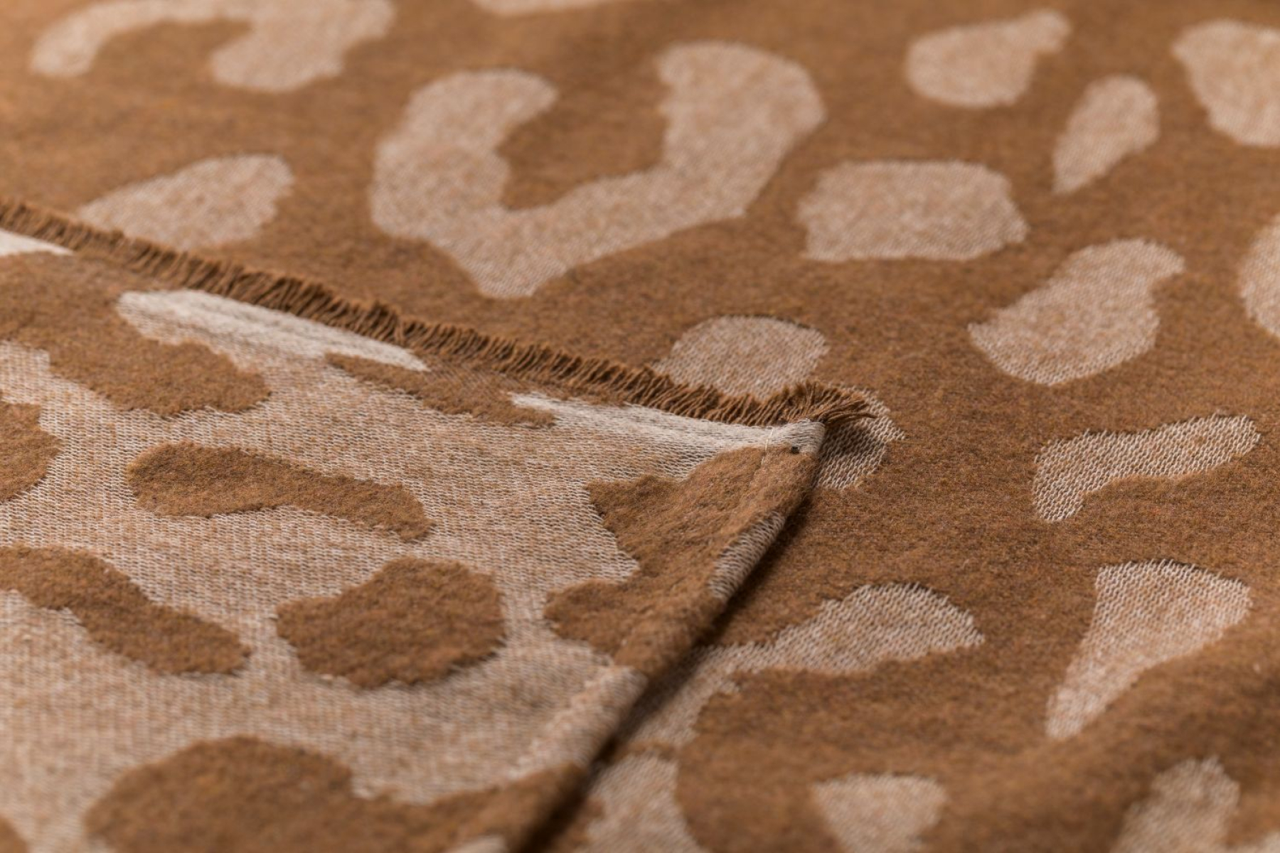 David Fussenegger Wohndecke Riva 'Leo' 140 x 180 cm Ruggine- Braun