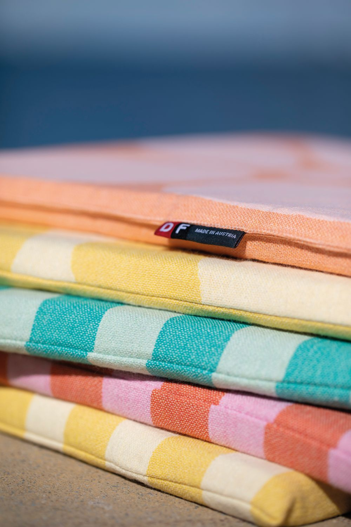 David Fussenegger Sitzkissen Porto 'Wellen' 40 x 40 cm Hellgelb