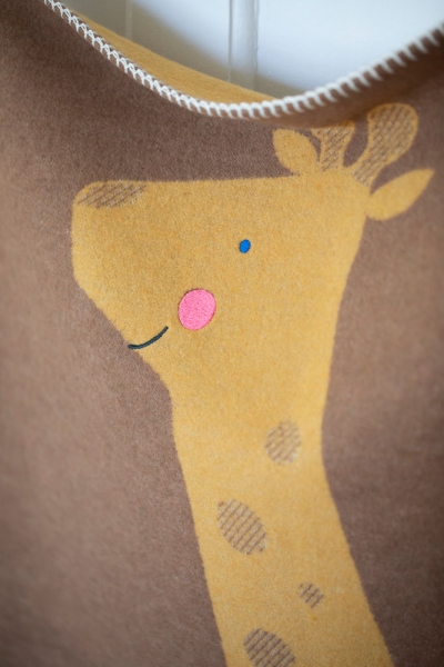 David Fussenegger Babydecke Lili mit Stick 'Giraffe' 70 x 90 cm Braun
