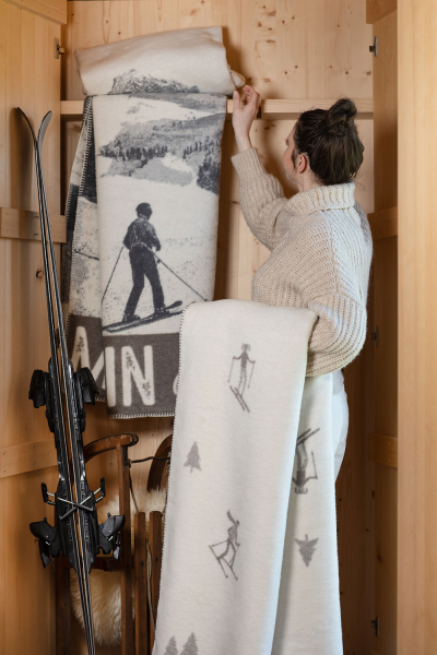 David Fussenegger Kurzflor- Wohndecke Savona 'Mountain Expedition' 150 x 200 cm Grau